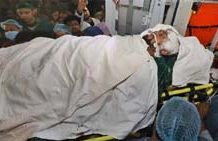 Air ambulance carrying Hadi leaves airport for Singapore