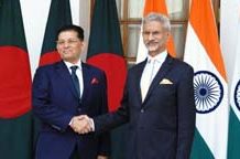 Dhaka, Delhi discuss boosting ties