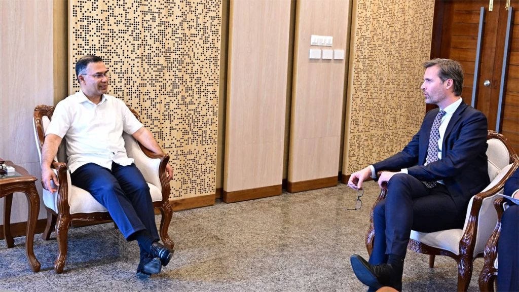 PM welcomes Dutch interest in Teesta project feasibility study