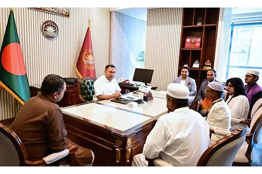 PM hails individual initiatives for public welfare, assures support
